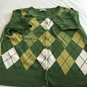 Beautiful button down argyl cardigan size XL.  In beautiful condition.
